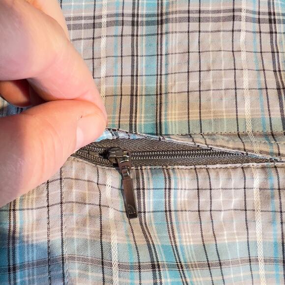 The North Face Button Shirt Men's Medium Zip Pocket "Seersucker-like" Grey Blue - Picture 5 of 13